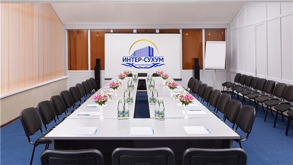Конференц-зал «Интер-Сухума» — рассадка «П» — фото 18